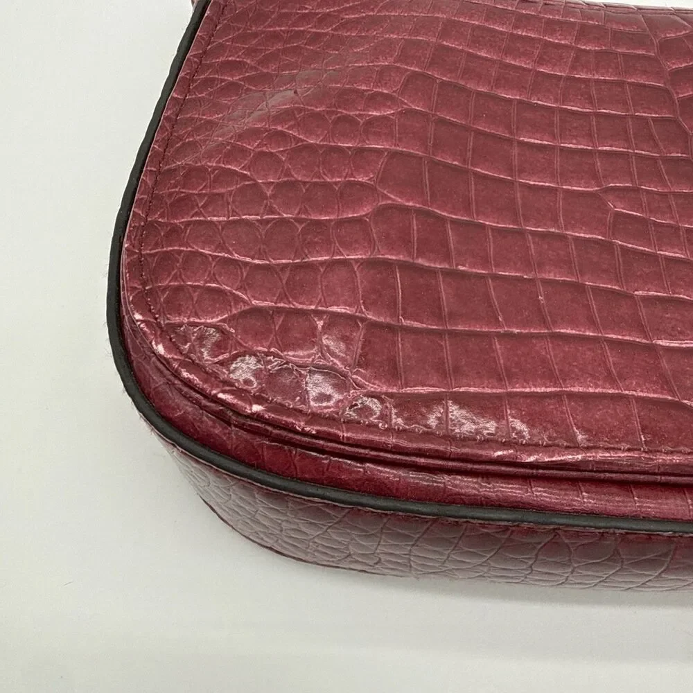 Vtg Y2K Mondani Faux Leather Embossed Shoulder Bag Burgundy